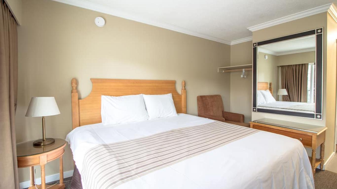 Okanagan Royal Park Inn by Elevate Rooms