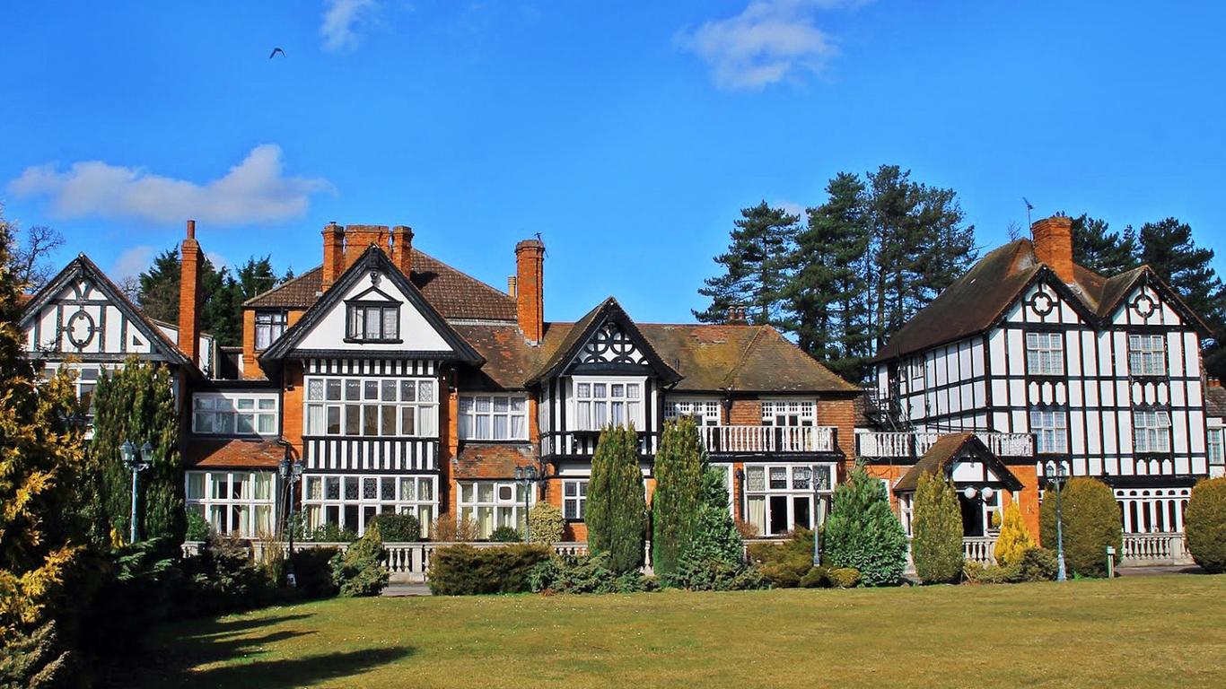 The Golf Hotel