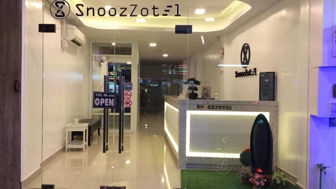 Snoozzotel