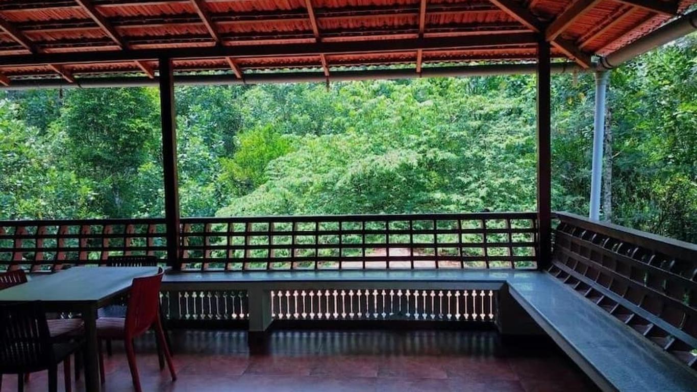 Heights Farm Stay - Coffee Estate Stay