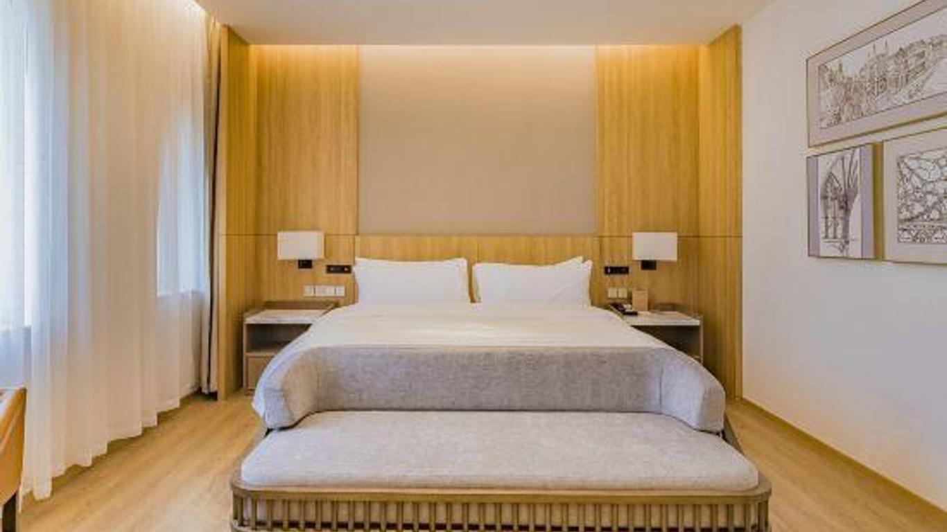 Eastern Garden Hotel
