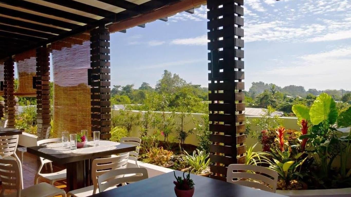 Globetrotter Inn - Palawan Inc.