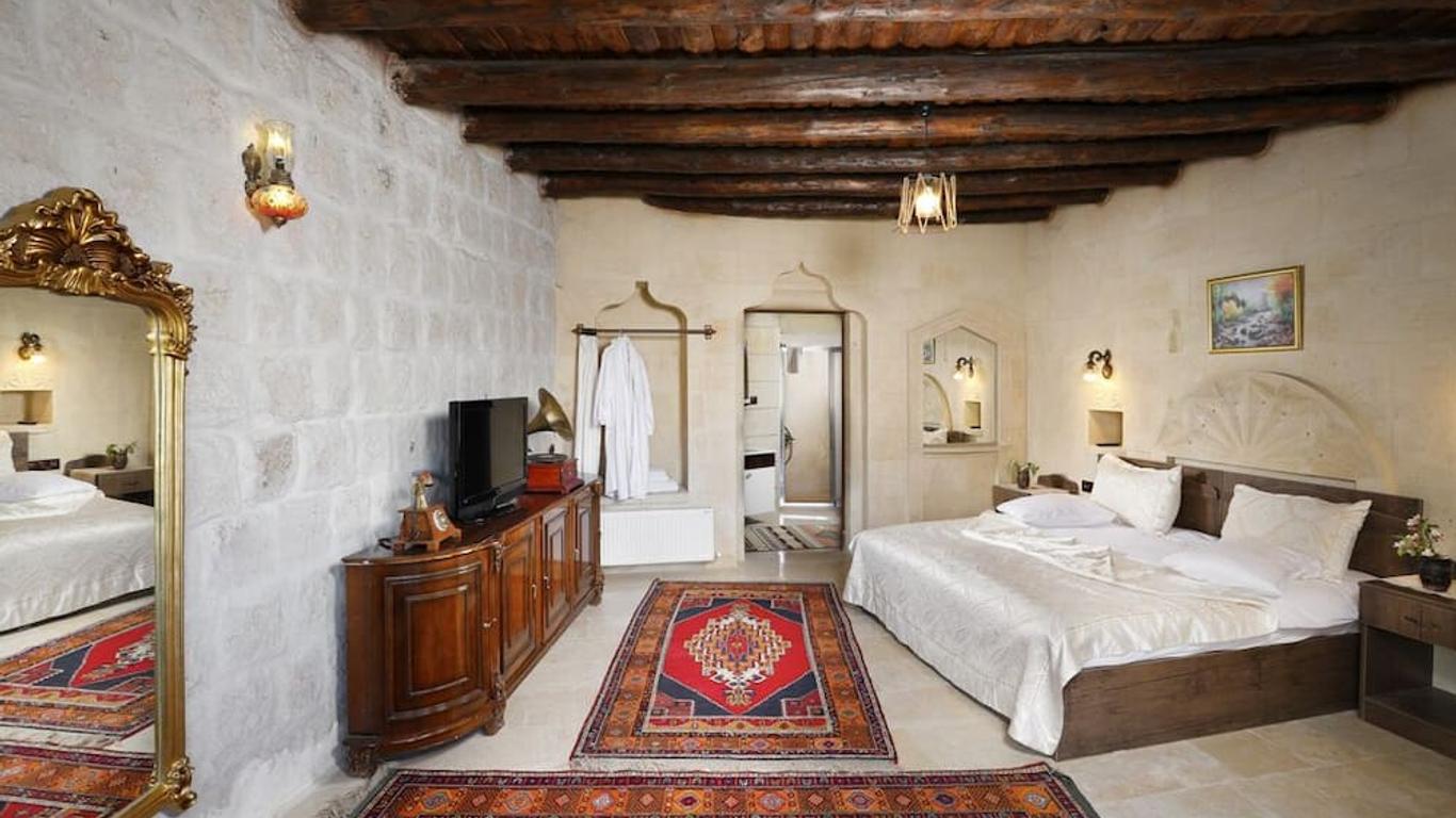 Dilek Tepesi Cave Hotel