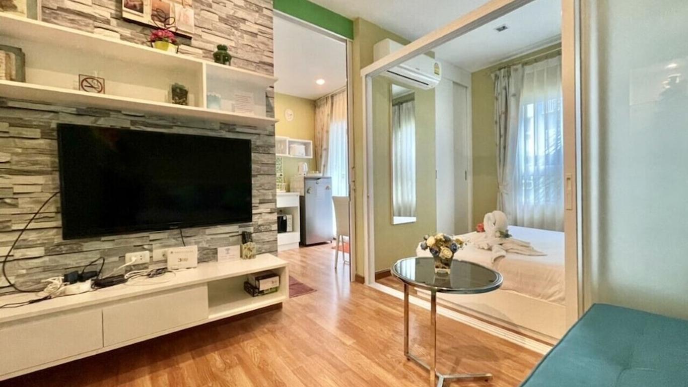 The trust huahin resort condo greeny room