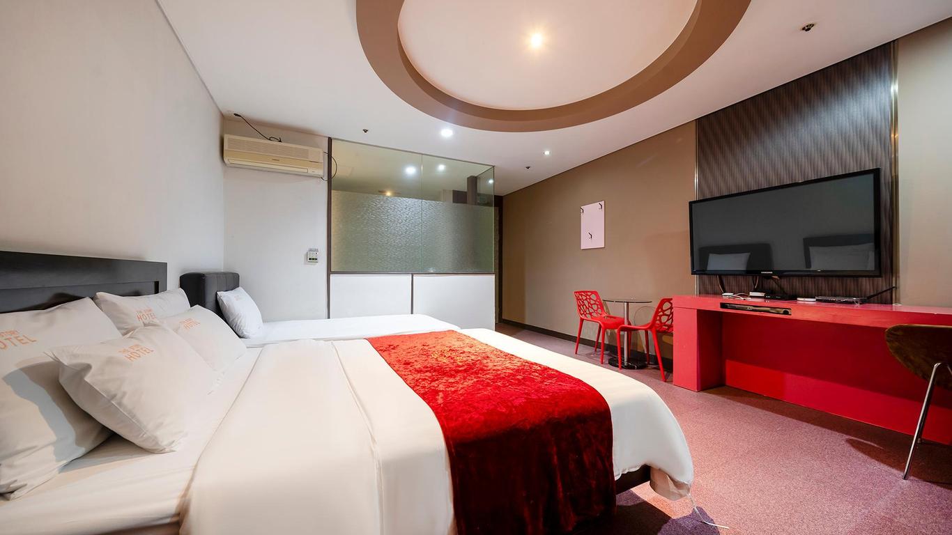 Story Hotel