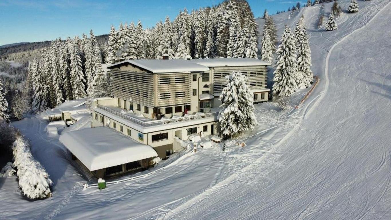 Alpenrose Sport Hotel