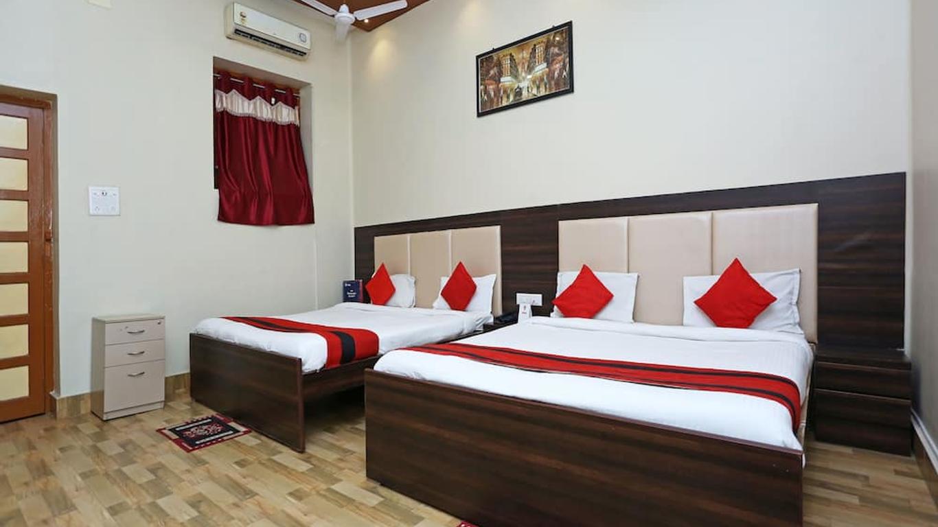 OYO 7742 The Hotel Marina