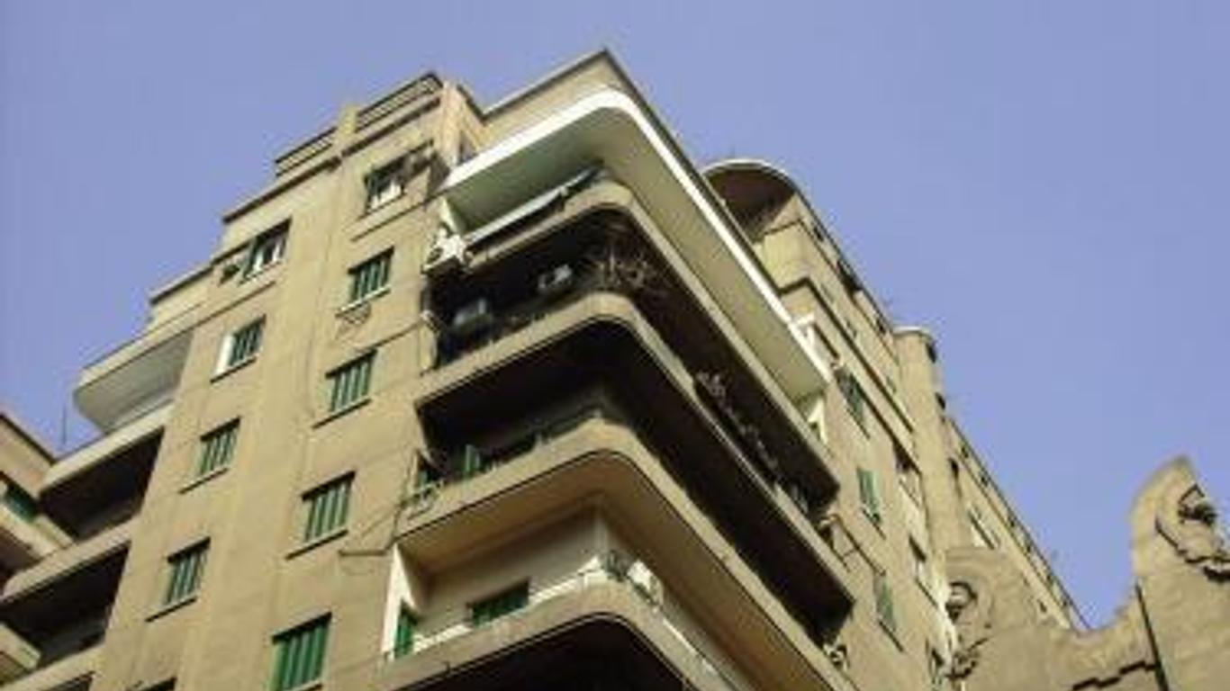 Select Hostel