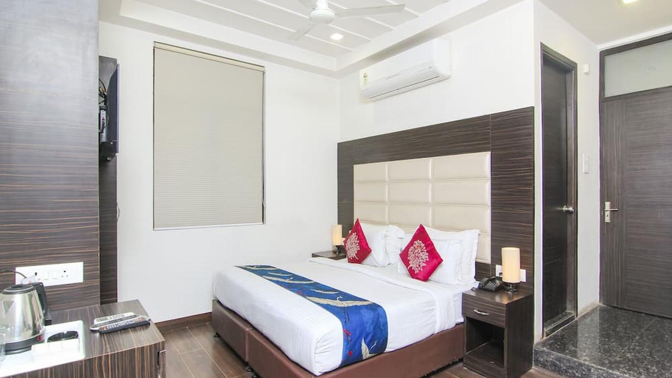 Oyo 3232 Royal Inn