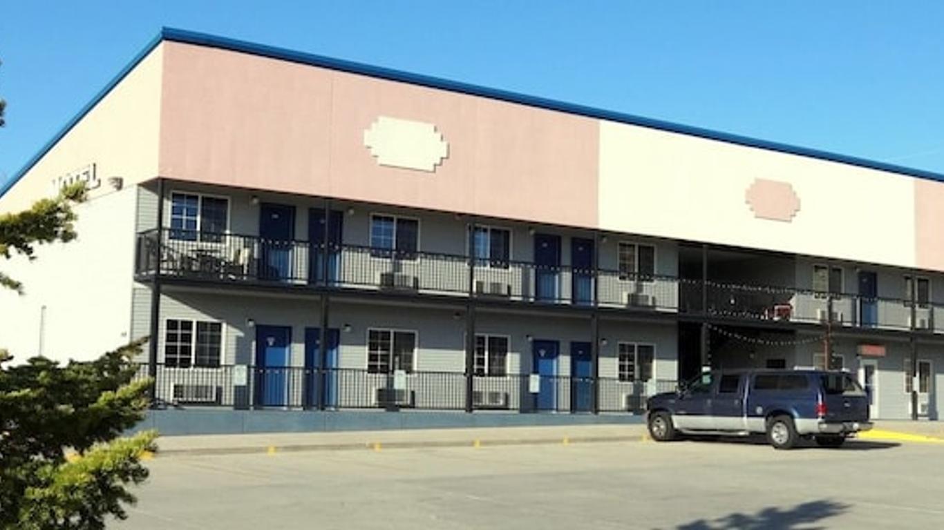 Little Bear Motel