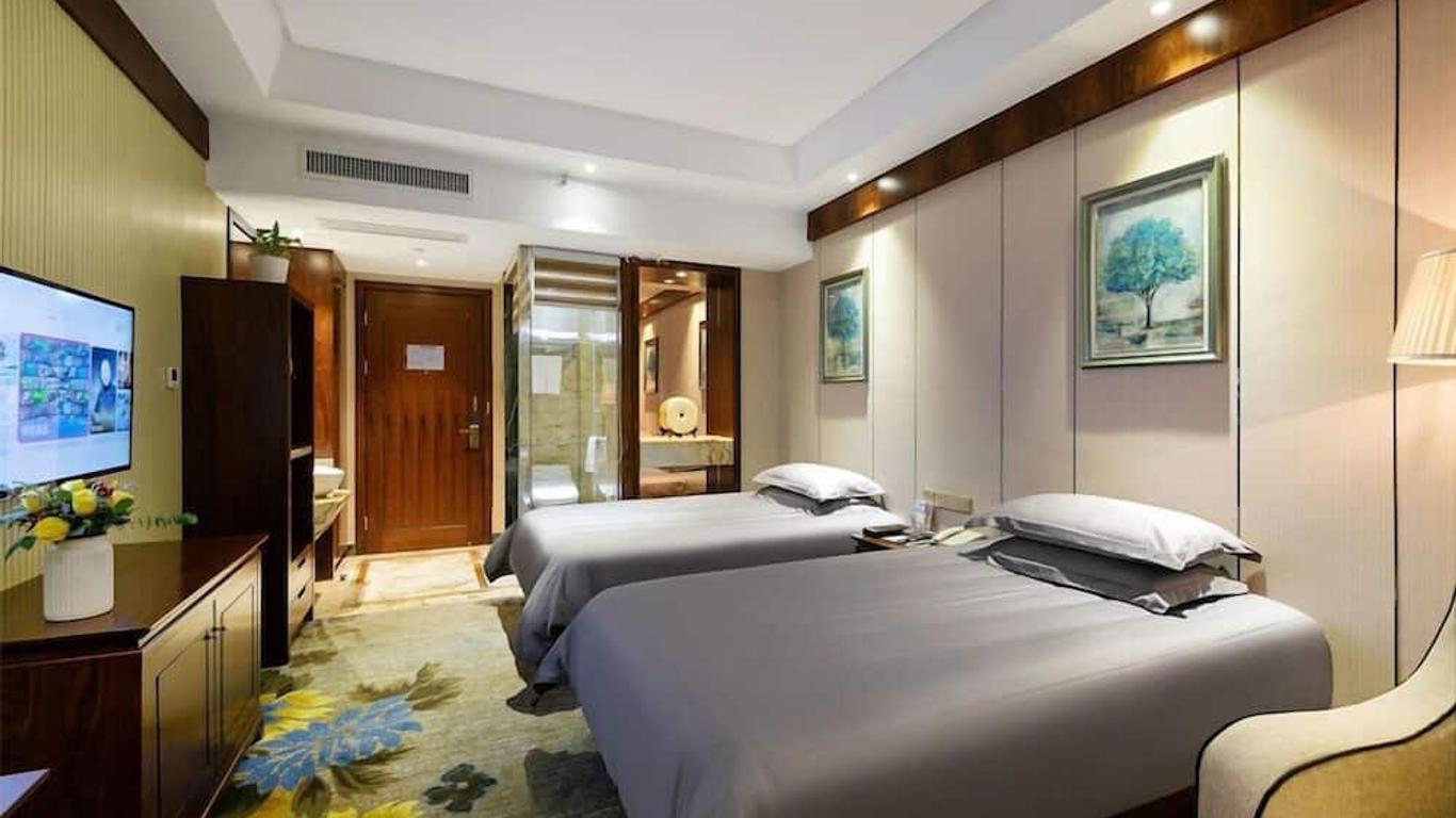 Jinchen Hotel (Hangzhou Huanglong Sports Center)