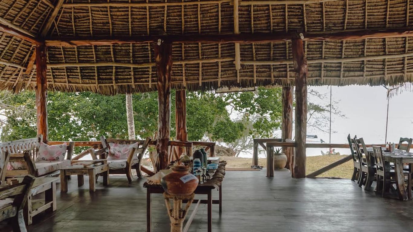 Pemba Eco Lodge