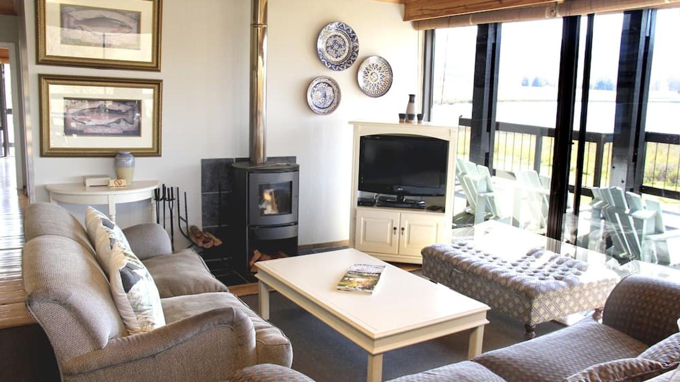 Sani Valley Nature Lodges