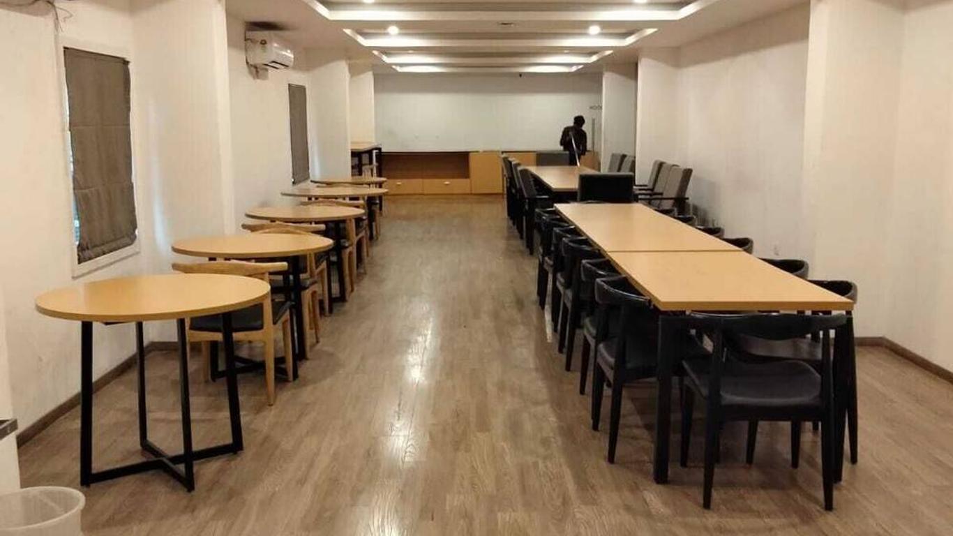 Hotel Neelkanth Inn