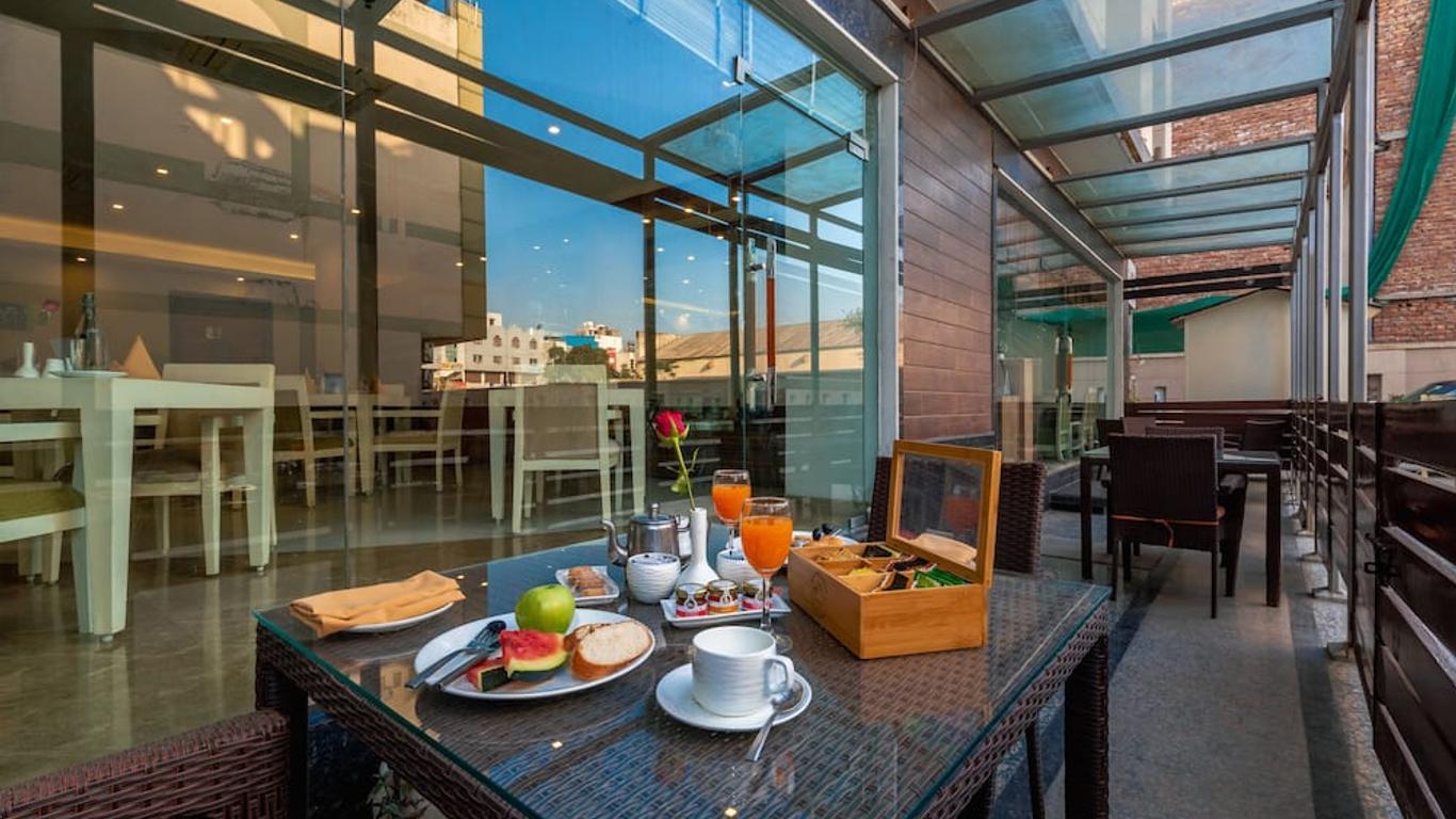 Rosewood Apartment Hotel, Gurgaon