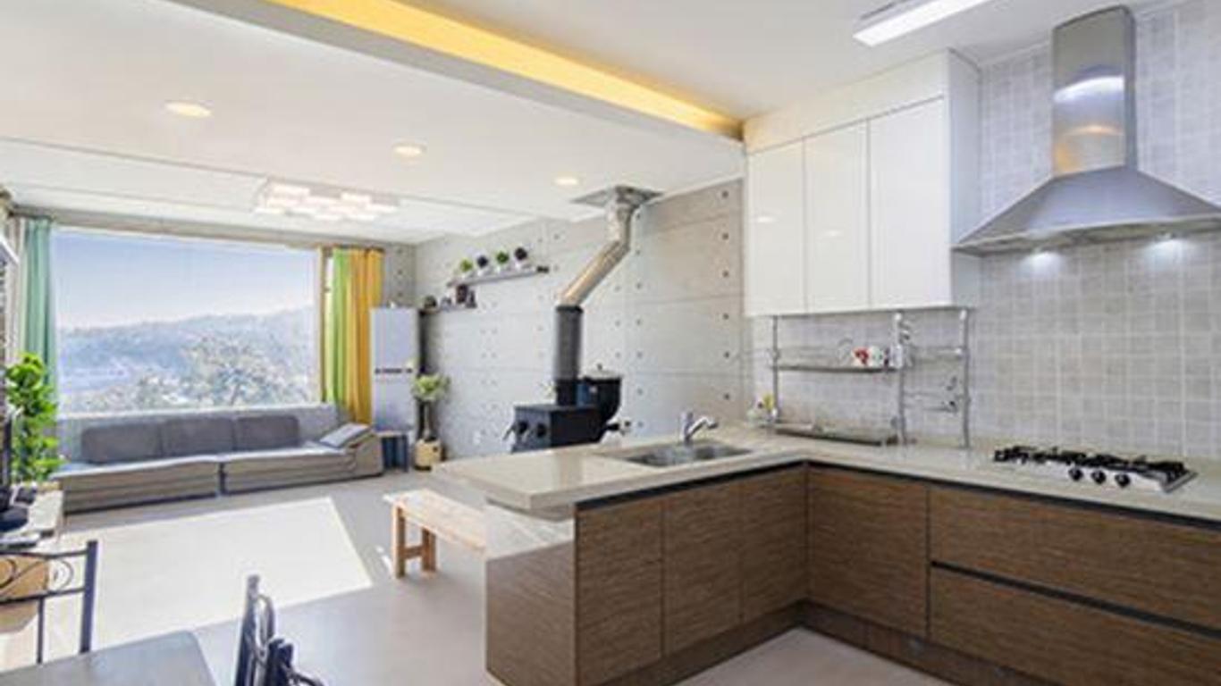 Yangpyeong Raon Hilljo Pension