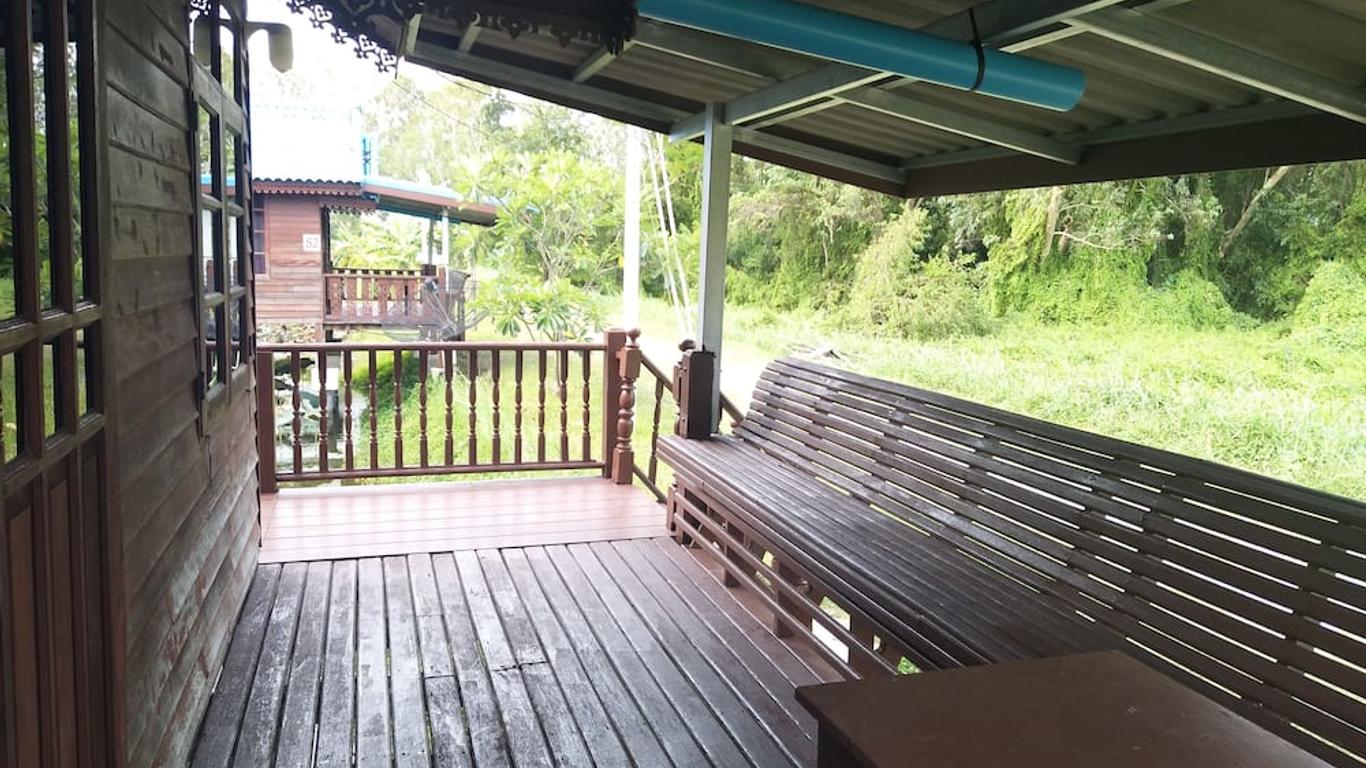 Sarocha Resort Rayong