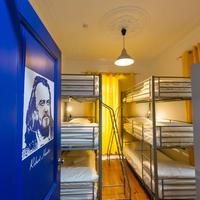 Help Yourself Hostels - Parede