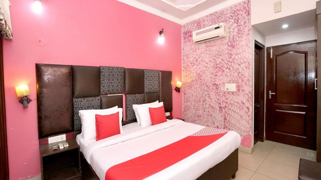 OYO 1357 Hotel Midland
