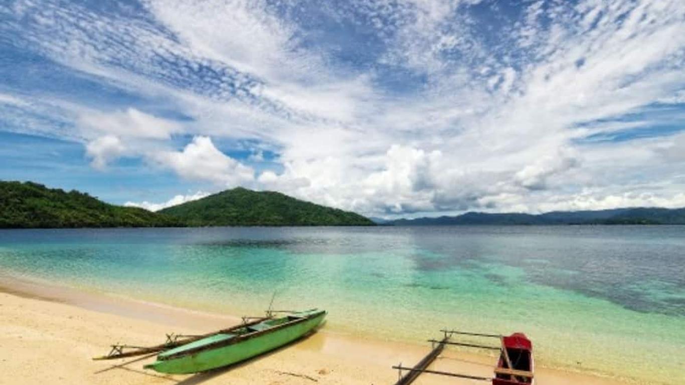 Driftwood Resort