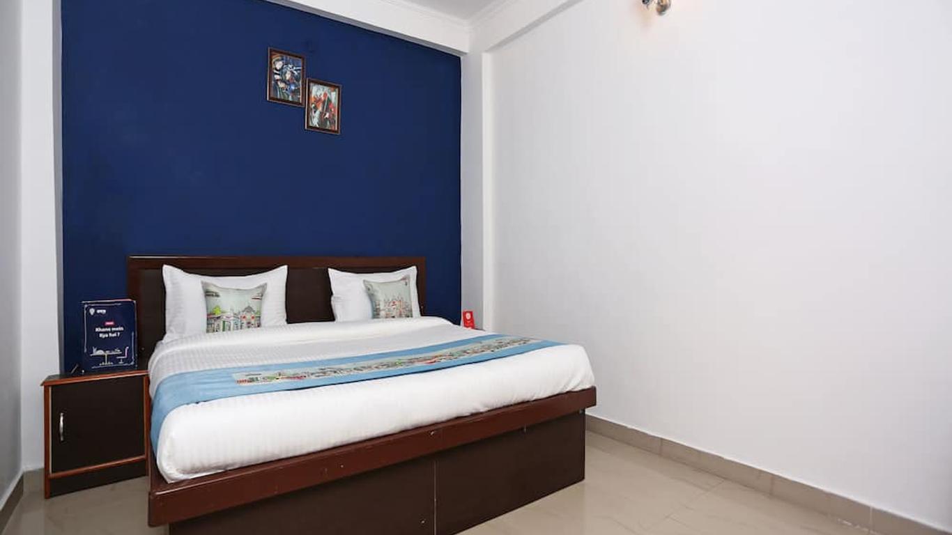 Oyo 9846 Royal Plaza