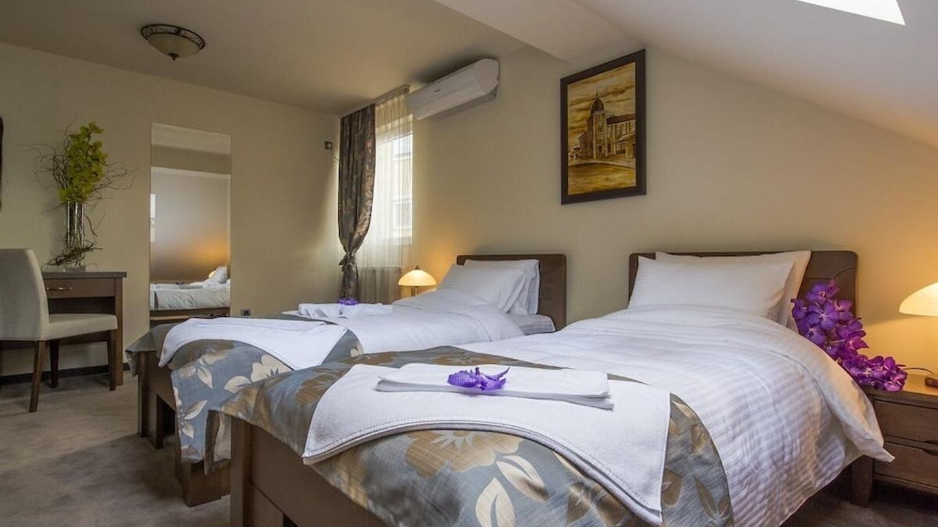 Garni Hotel Central Lux