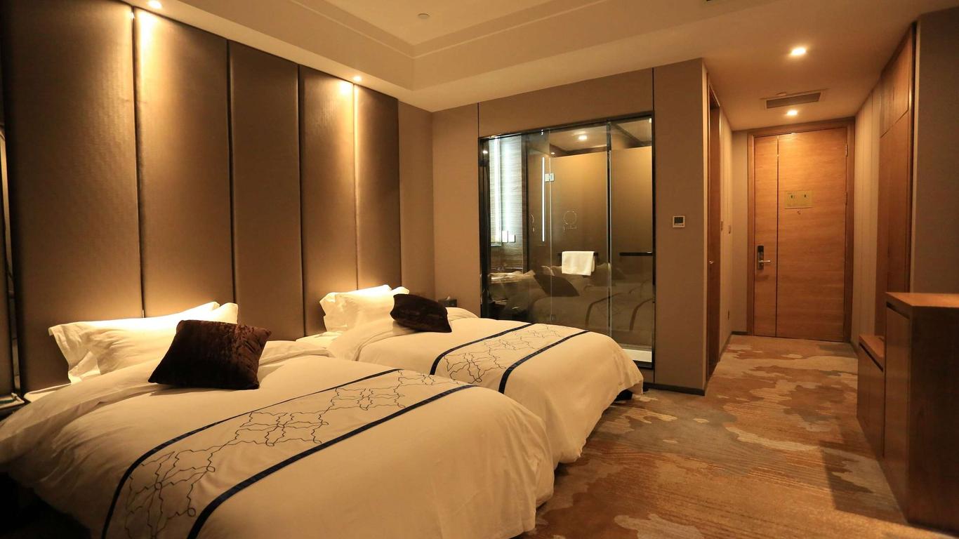 Days Inn Business Place Goldwin Yantai
