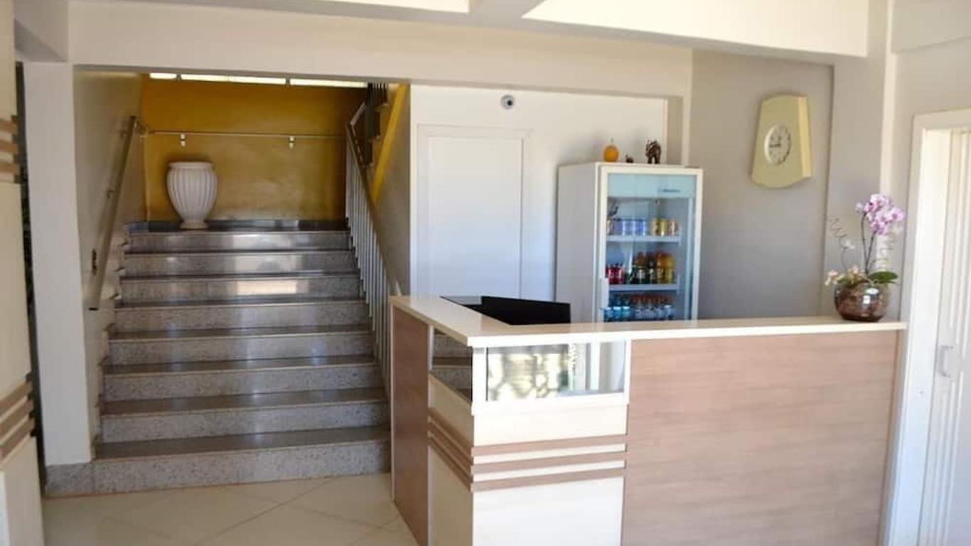 Turis Hotel