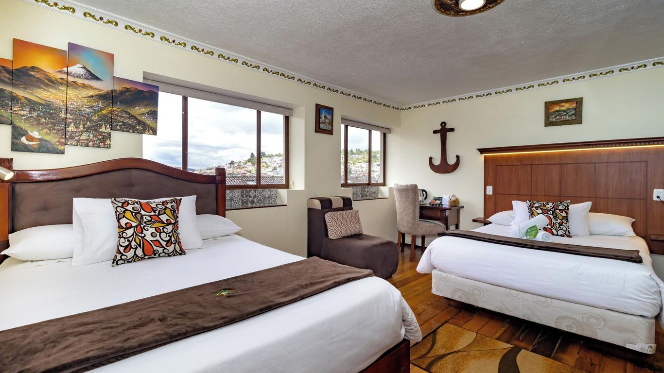 Friends Hotel & Rooftop