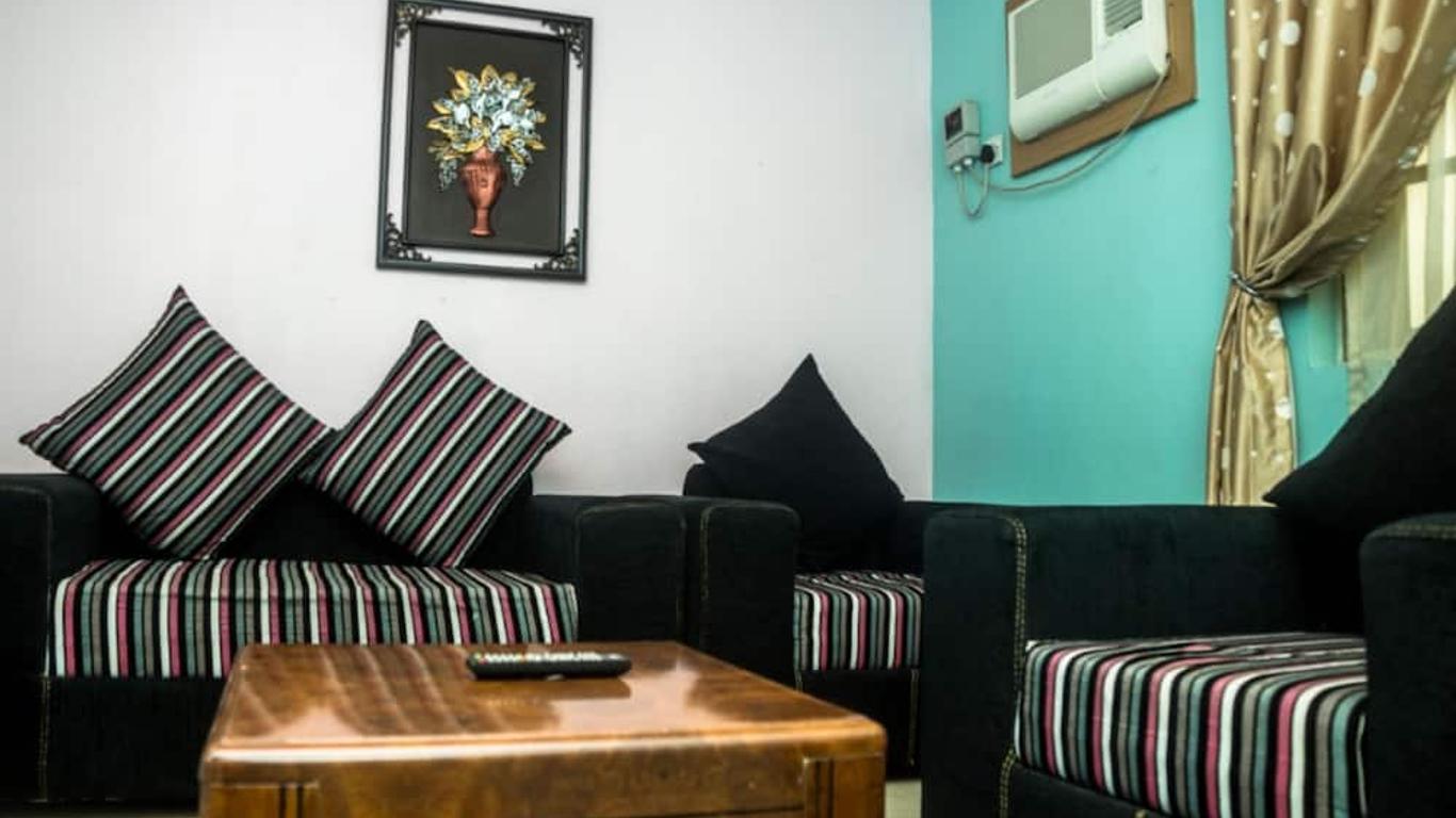 De Lawrence Court & Suites