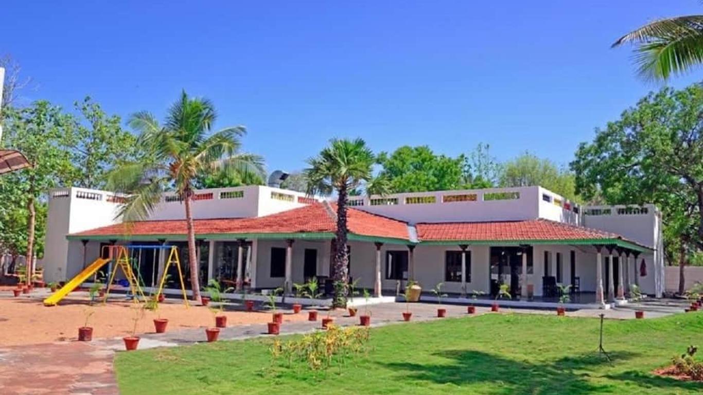 Thappa Gardens Resort