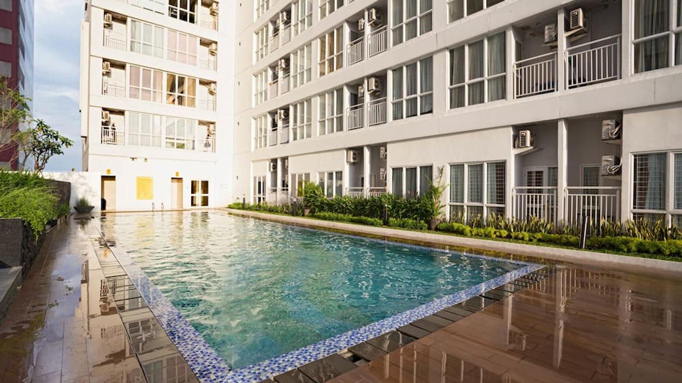 RedDoorz Apartment @ Taman Melati Margonda