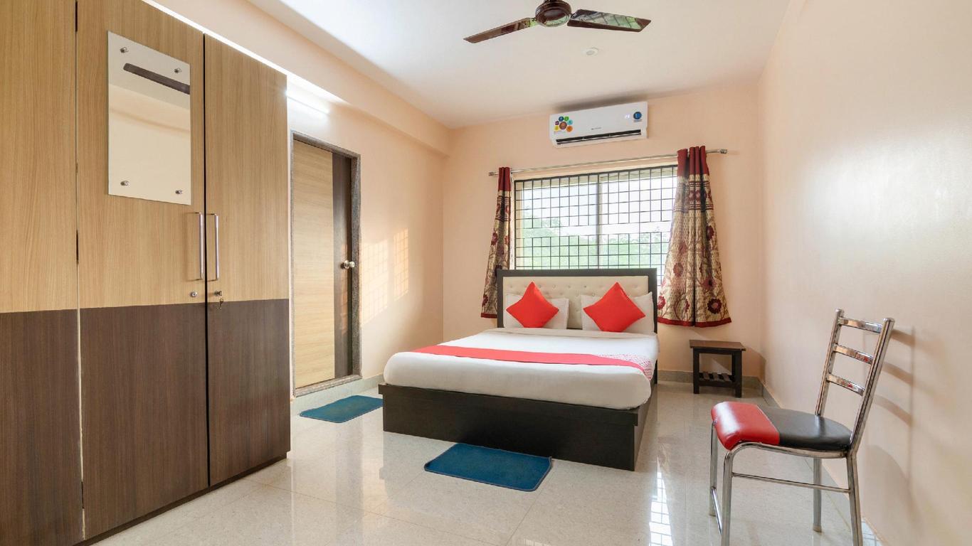 OYO 11419 Surya Residency