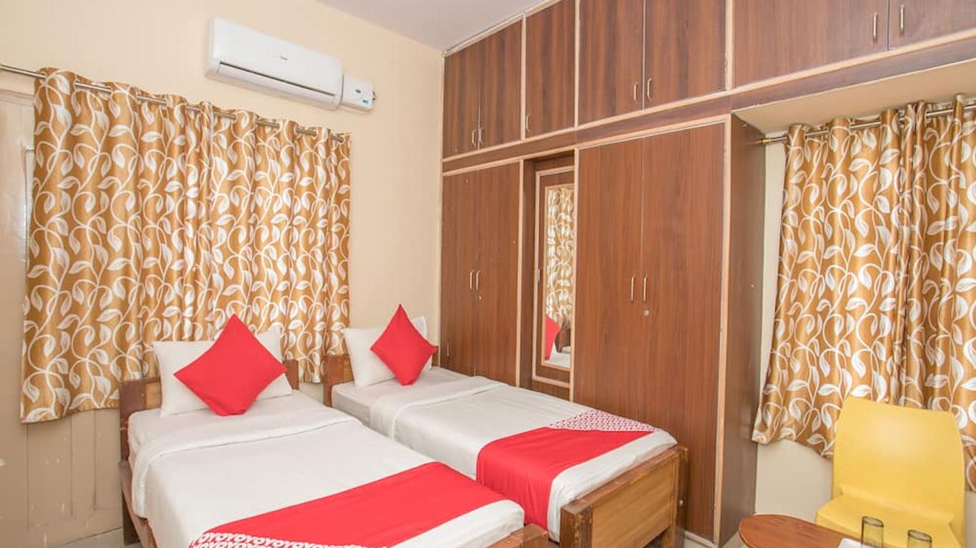 OYO 12776 Sv Suites