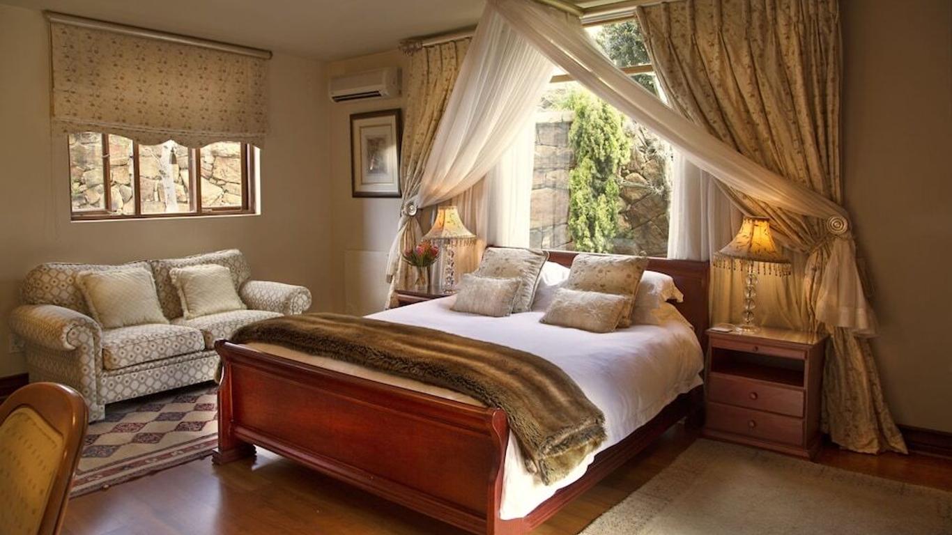 Wild Horses Lodge