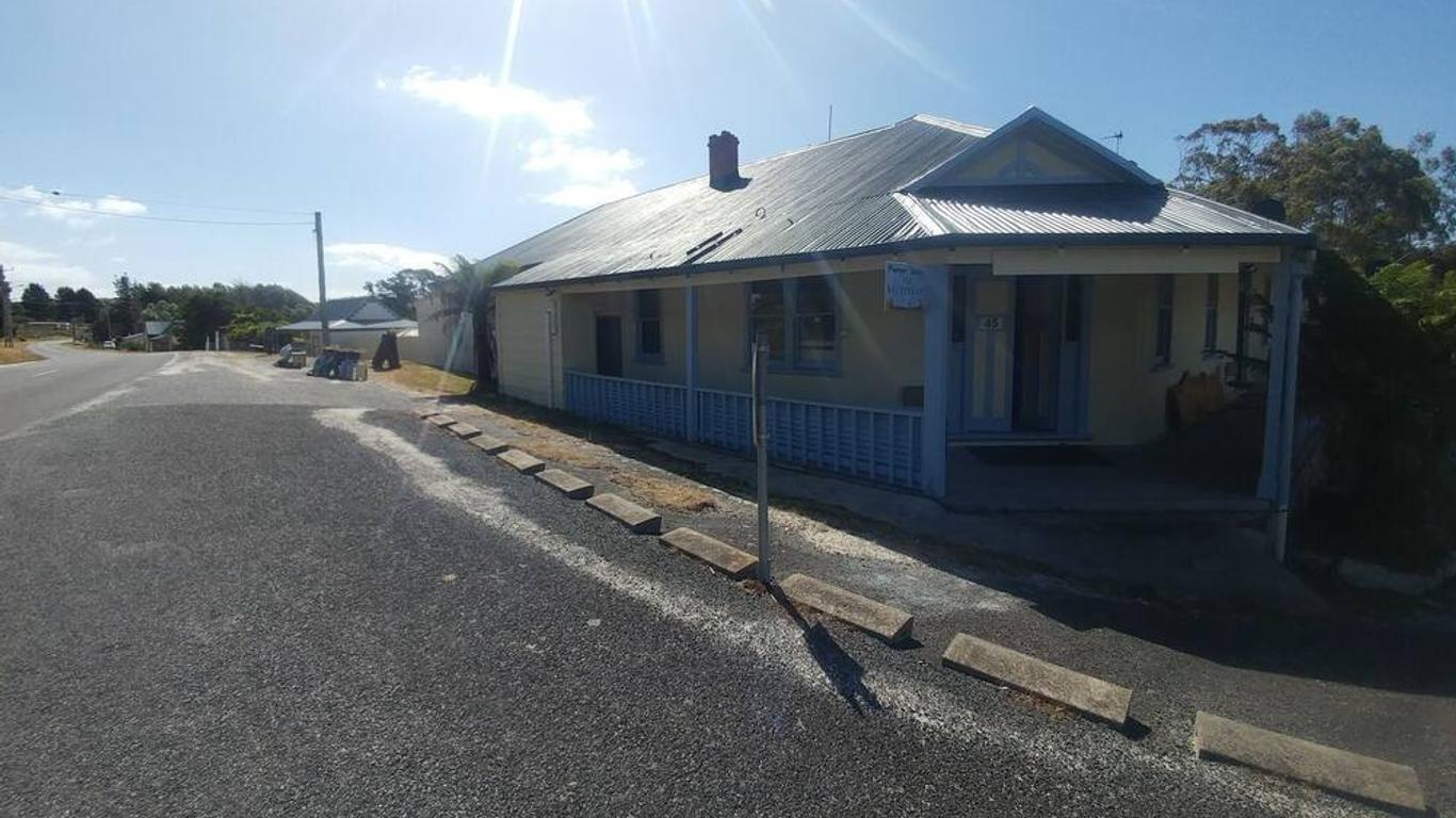 Pioneer Lodge Tasmania