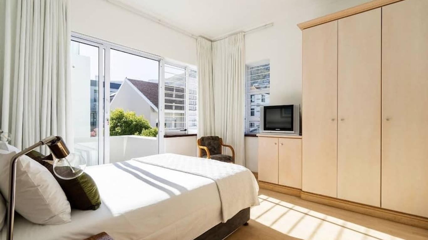 Bantry Beach Luxury Suites