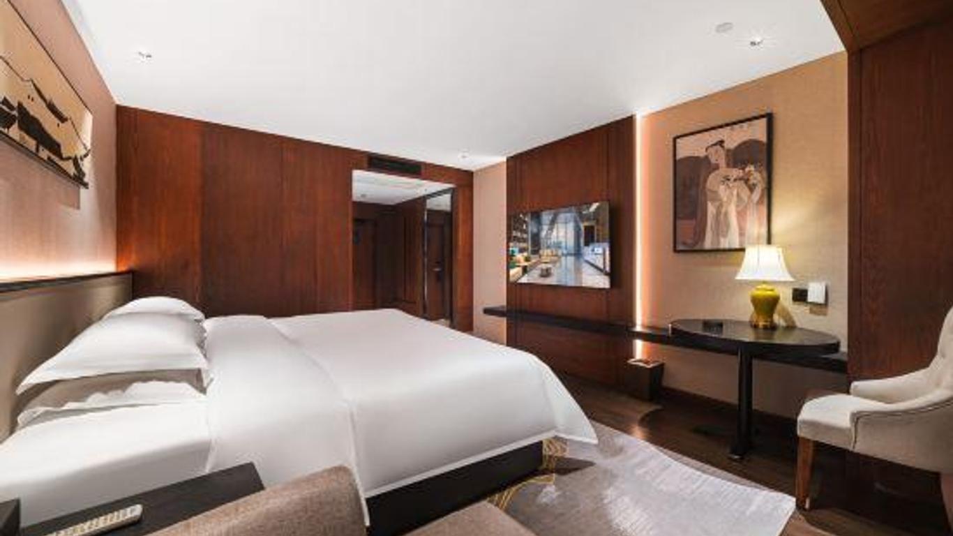 Madison Hotel
