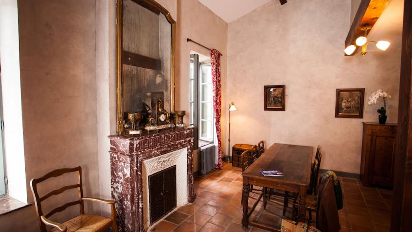 Logis Hotel - Restaurant La Marbrerie