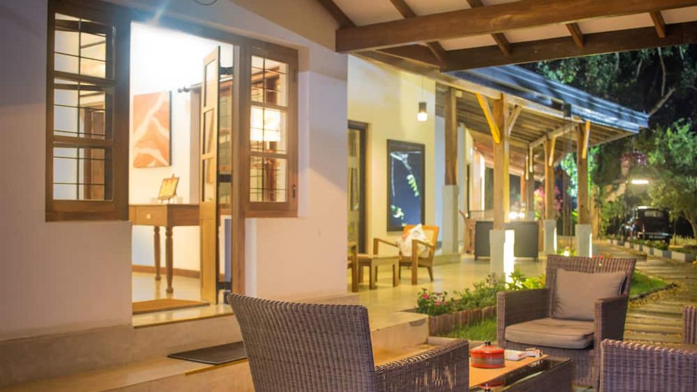 Ceylon Tea Bungalows