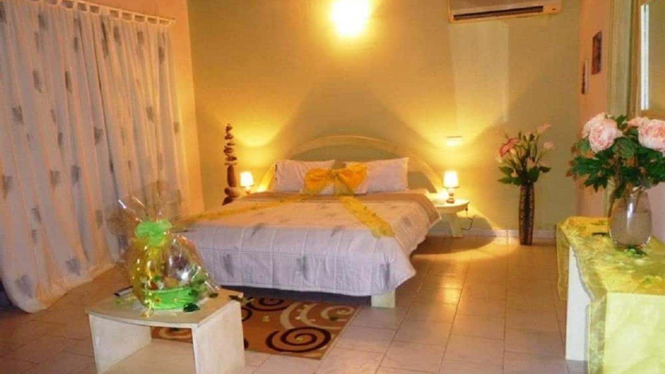 Le Wharf Hotel