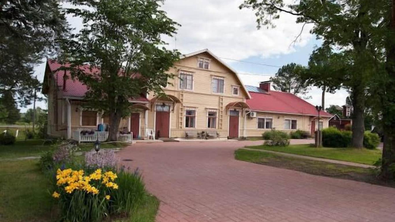 Kartano Hostel