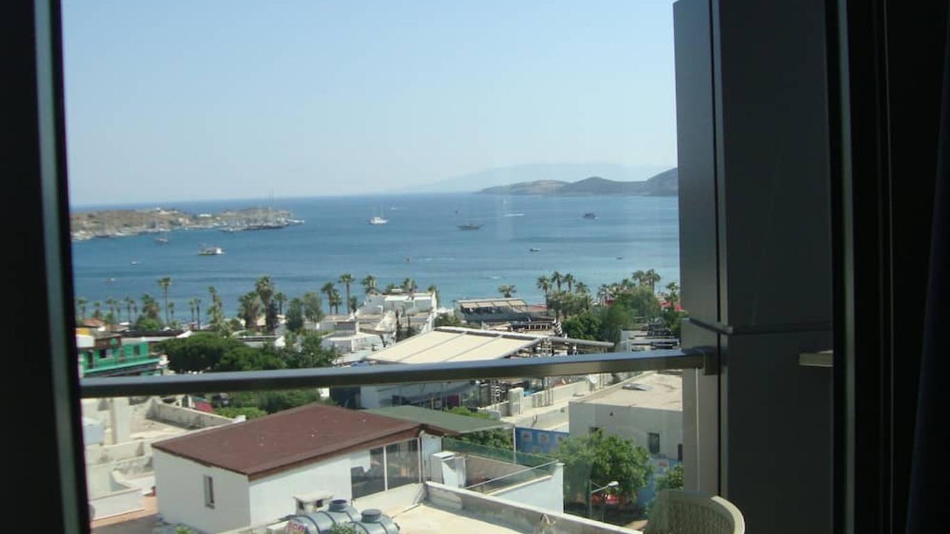 M2 Hotel