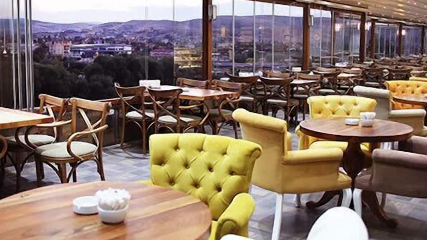 Firuze Beyaz Saray Otel