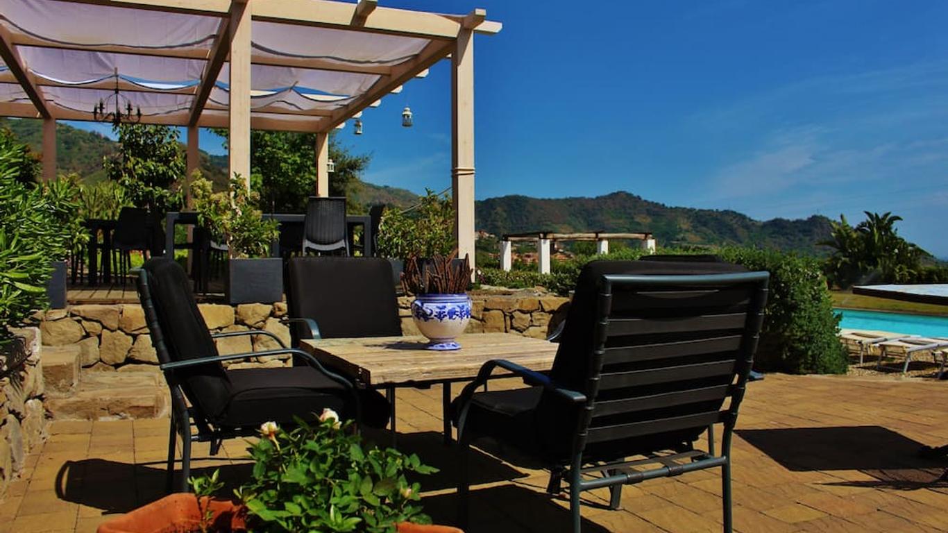 Tenuta Edone' Country House