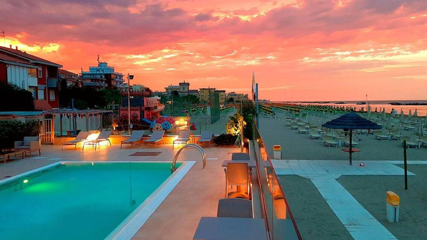 You & Me Beach Hotel