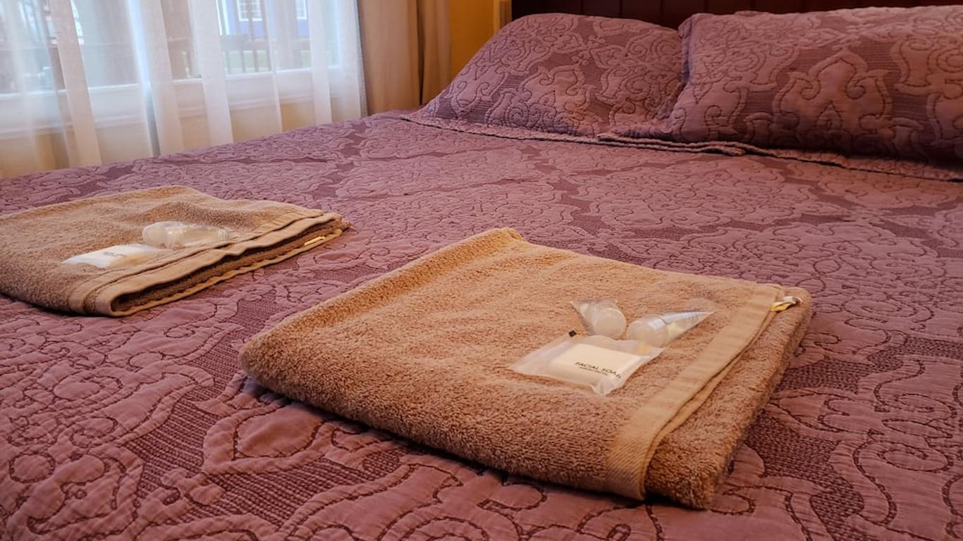 Antiguos Bed And Breakfast