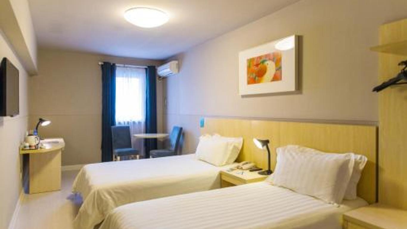 Jinjiang Inn Anshan Thriving Square