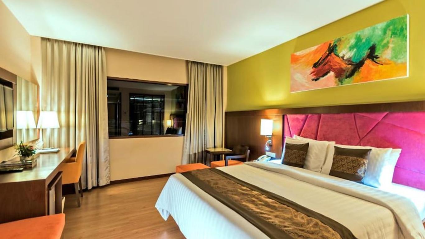 Navarat Heritage Hotel