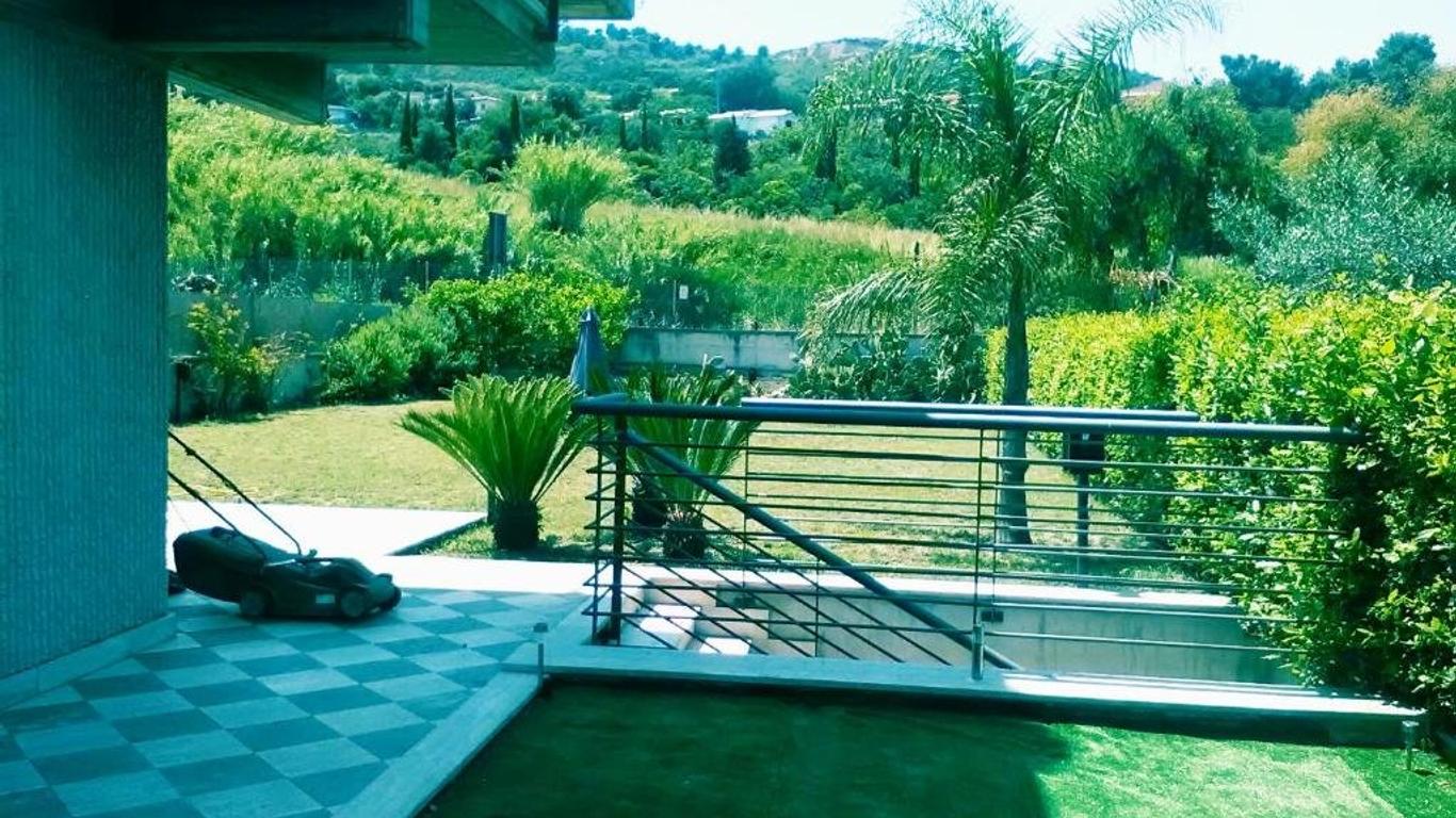 Villa Angela